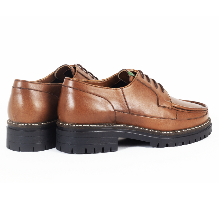 Dolly Supergreen brown vegan women's derby in recycled and vegetable corn leather, eco-friendly vegan shoes that are accessible and stylish. Ethical, ecological and responsible fashion, eco-design.