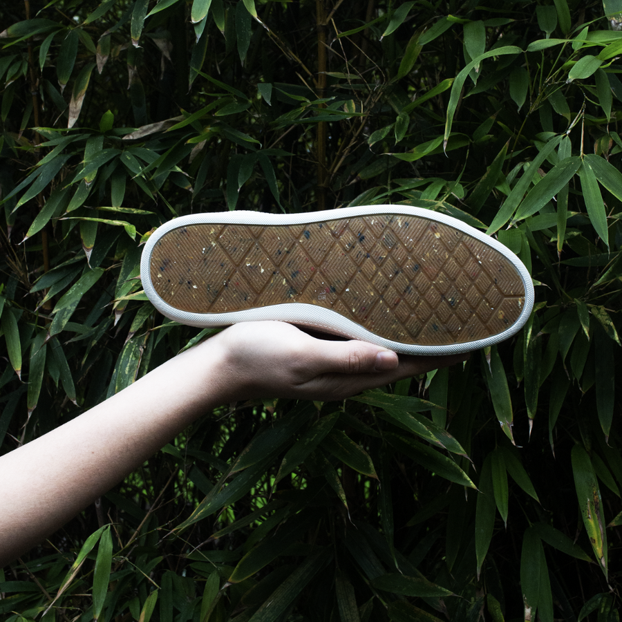 Basket vegan femme éco-responsables et éthiques, basket blanche, chaussures vegan, semelle recyclée